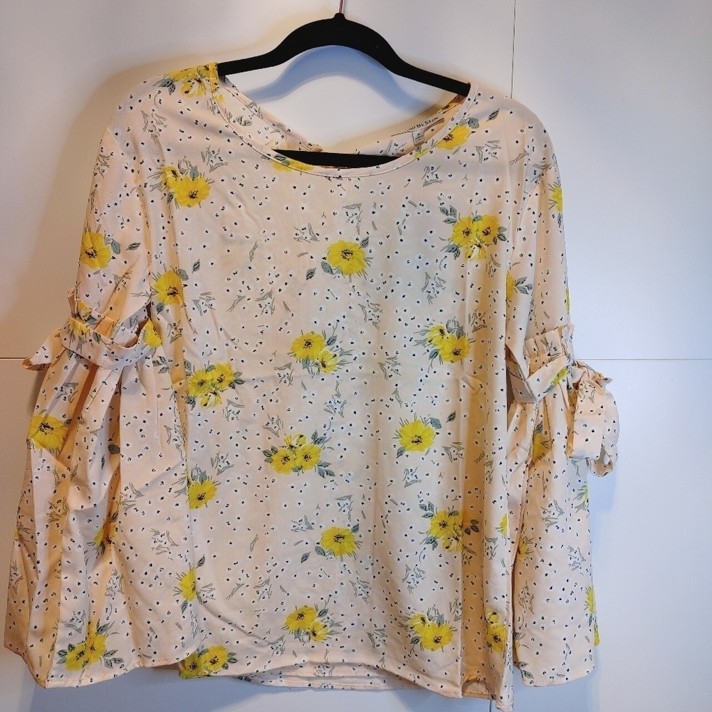 Floral Bell Sleeve Blouse S M L Yellow Boho Top Tie Sleeve Ruffle - Picture 9 of 12